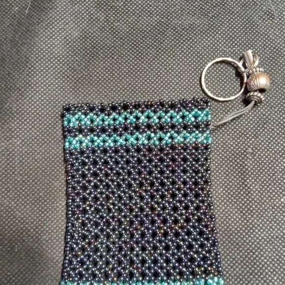 Hand Crafted  Beaded 3 1/2" Money-CC Holder Key Chain - Picture 3 of 6
